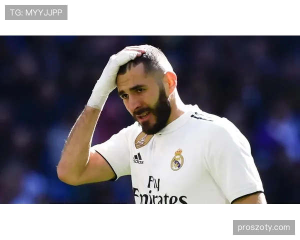 本泽马缺席法国队的深层原因：战术角色错位与体系适配性困境