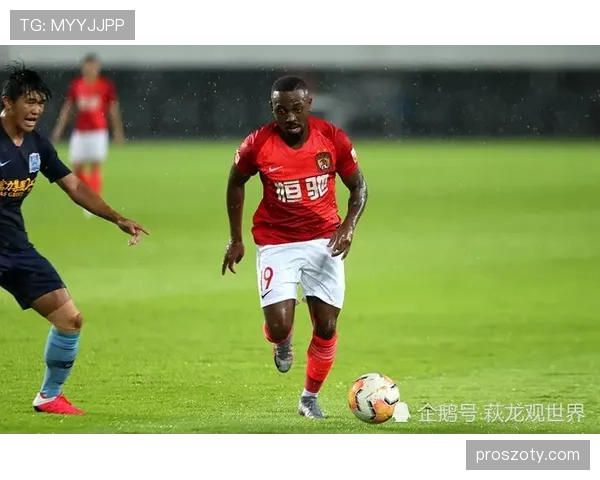 卡纳瓦罗防线更稳固？高位逼抢如何重塑边路防守体系